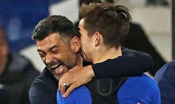 星空体育官网入口-父亲主教练 儿子绝杀制胜 孔塞桑波尔图领跑葡超