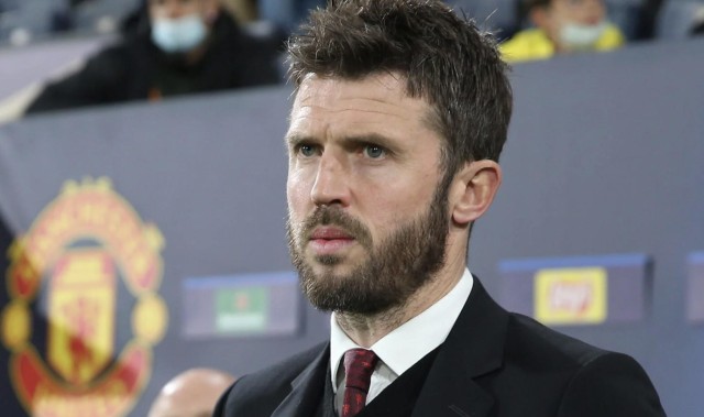 电讯报：贝拉达和威尔科克斯来曼联的第一天就应该敲定恩里克