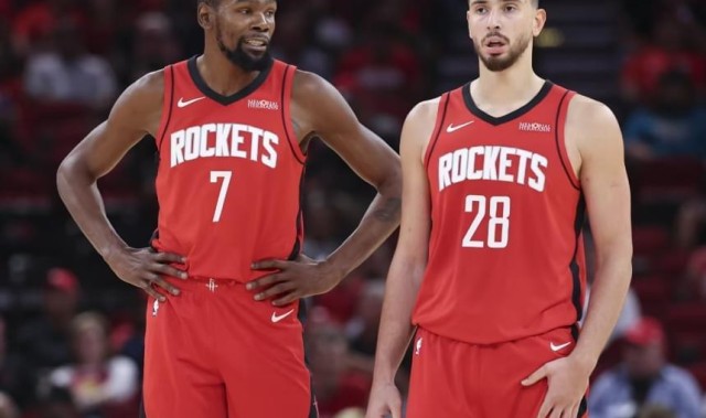 星空体育官网-险胜！杜兰特39+7创纪录，兰德尔39+4探花爆发，申京25+14犯两错